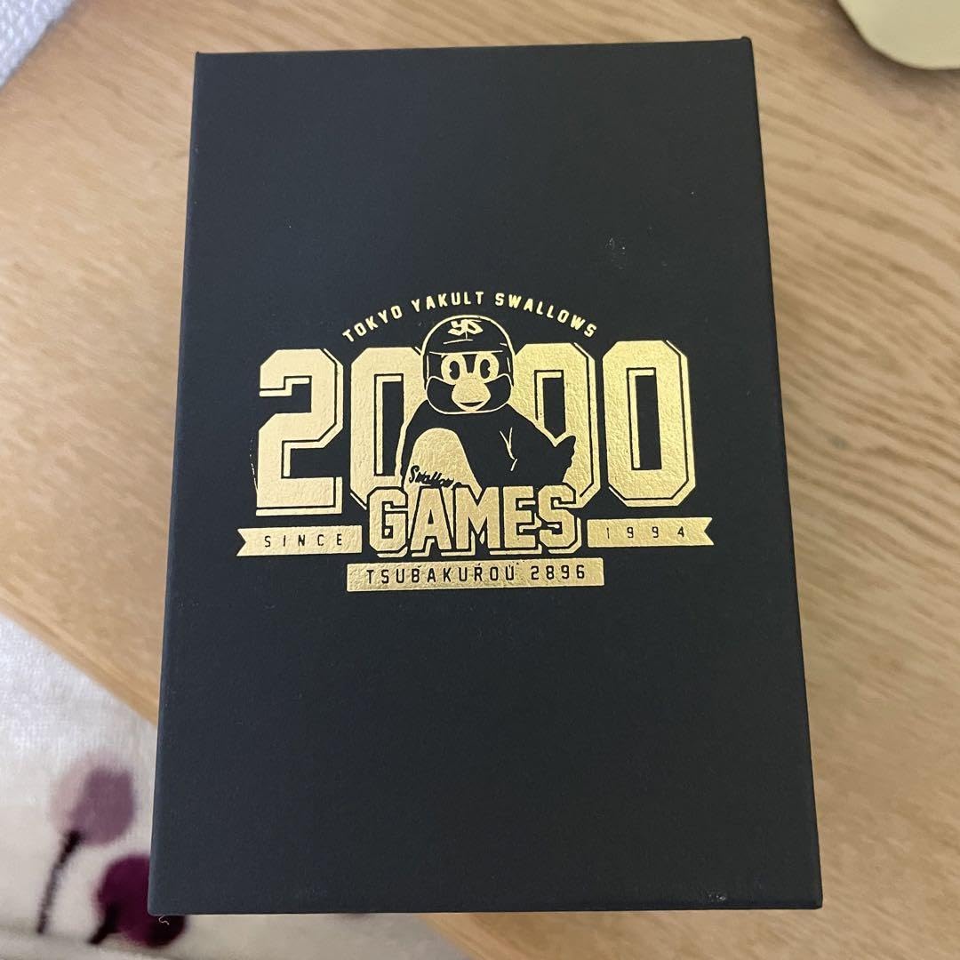 Amazon.co.jp: つば九郎 主催2000試合出場達成記念ワイングラス Amazon.co.jp: つば九郎 主催2000試合出場達成記念ワイングラス