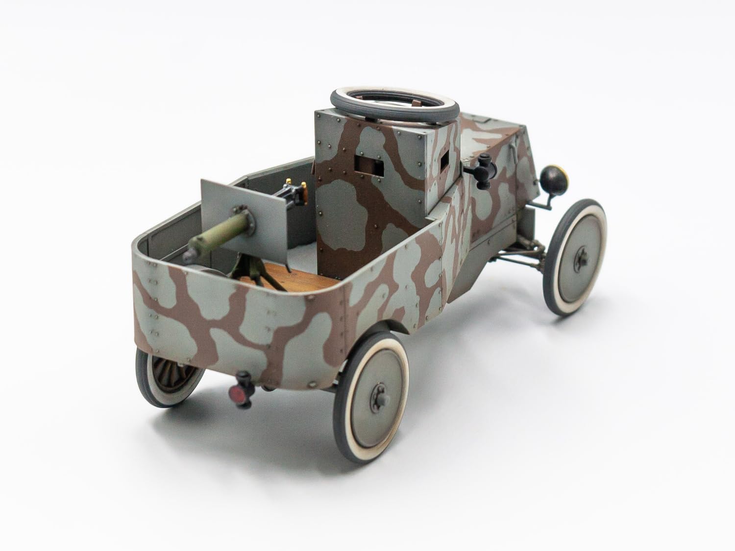 ICM ICM35669-1:35 Modell T RNAS Panzer Auto