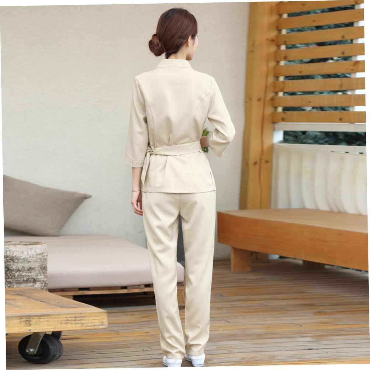IMIKEYA Uniforme de Esteticista Beige para Salón y SPA, Traje Cómodo de Poliéster y Spandex Fácil de Llevar para Técnico de Belleza
