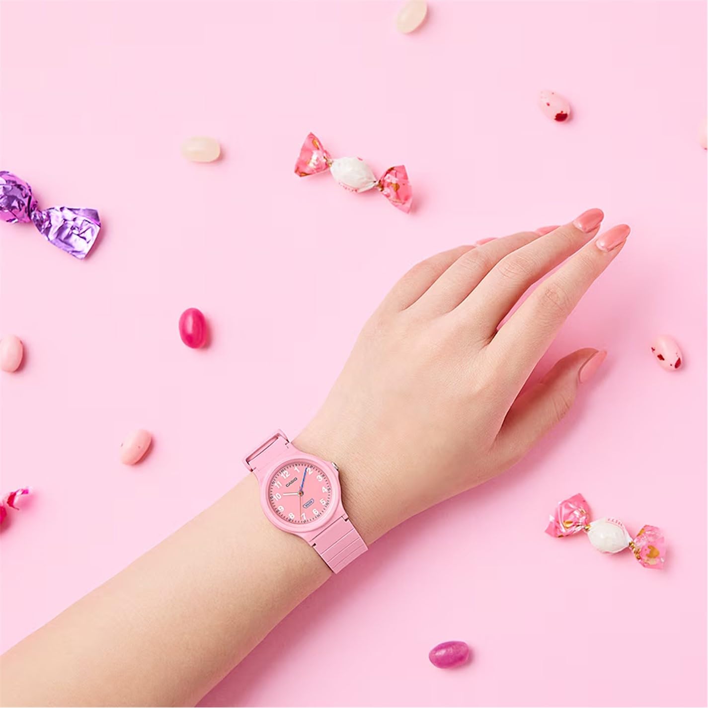 Casio TIMELESS COLLECTION Women LQ-24B-4BEF Reloj de Pulsera para mujeres