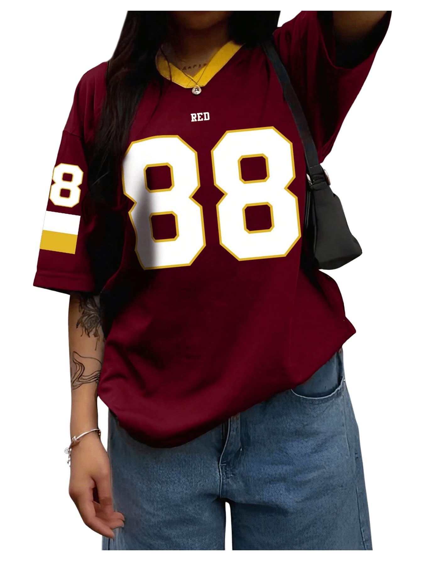 WDIRARA Women's Plus Size Football Jersey Shirts Number Graphic Oversized V Neck Half Sleeve Streetwear Tops