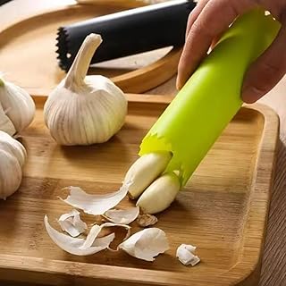 1PCS Random Color Garlic Presses Circular Cylinder Stripper Tube Silicone Garlic Peeler Easy Kitchen Tools