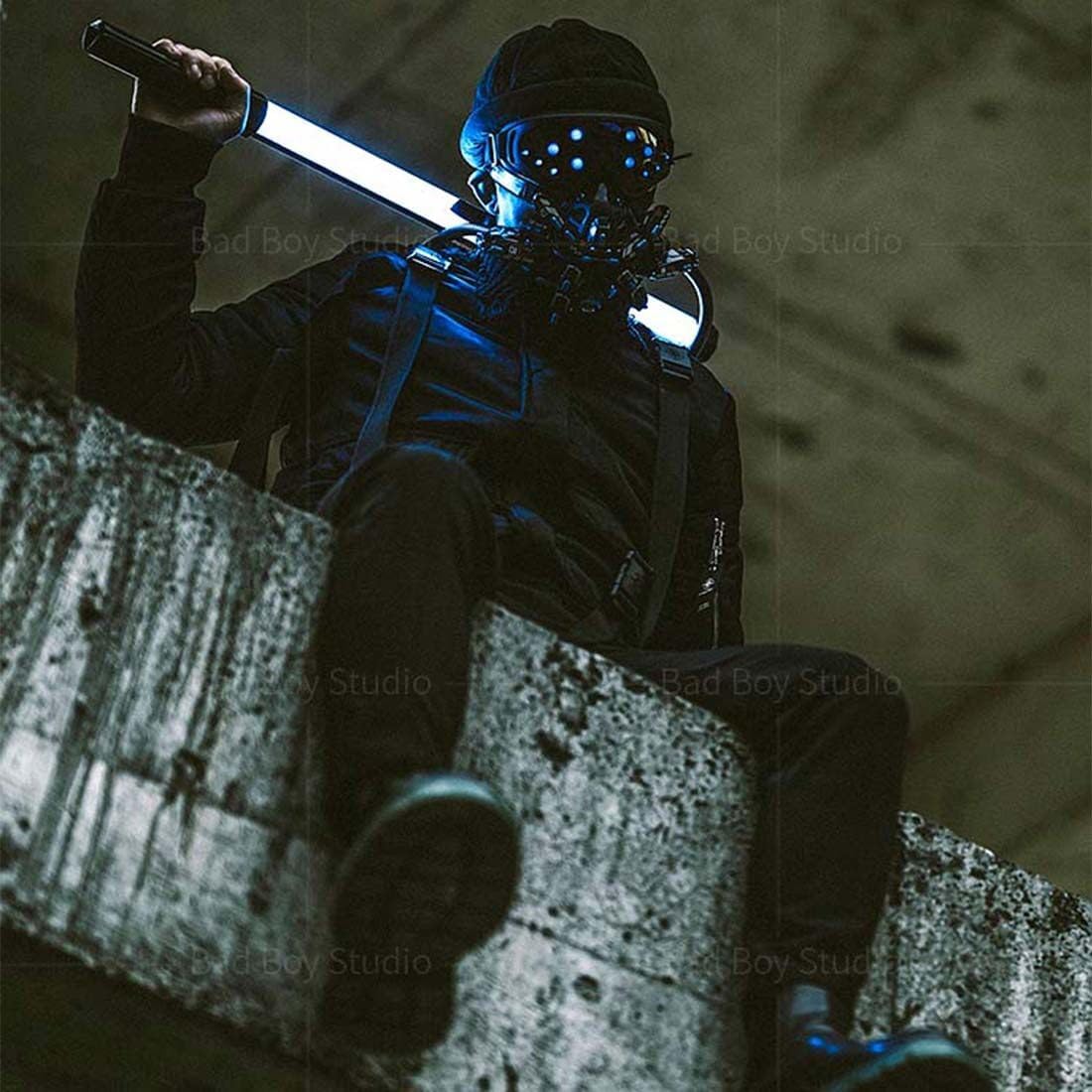 Punk Technical Light-emitting Mask & Goggles Male's Cosplay Prop for Halloween Parties