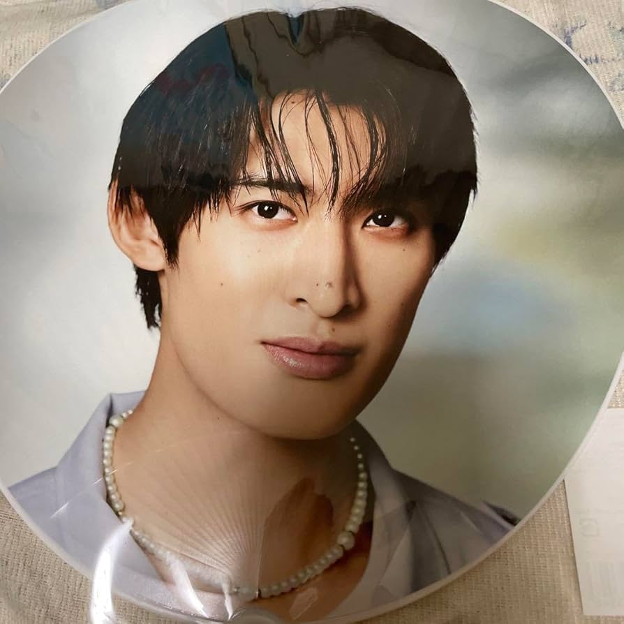 Amazon.co.jp: Snow Man 公式 RAYS 向井康二 ジャンボうちわ