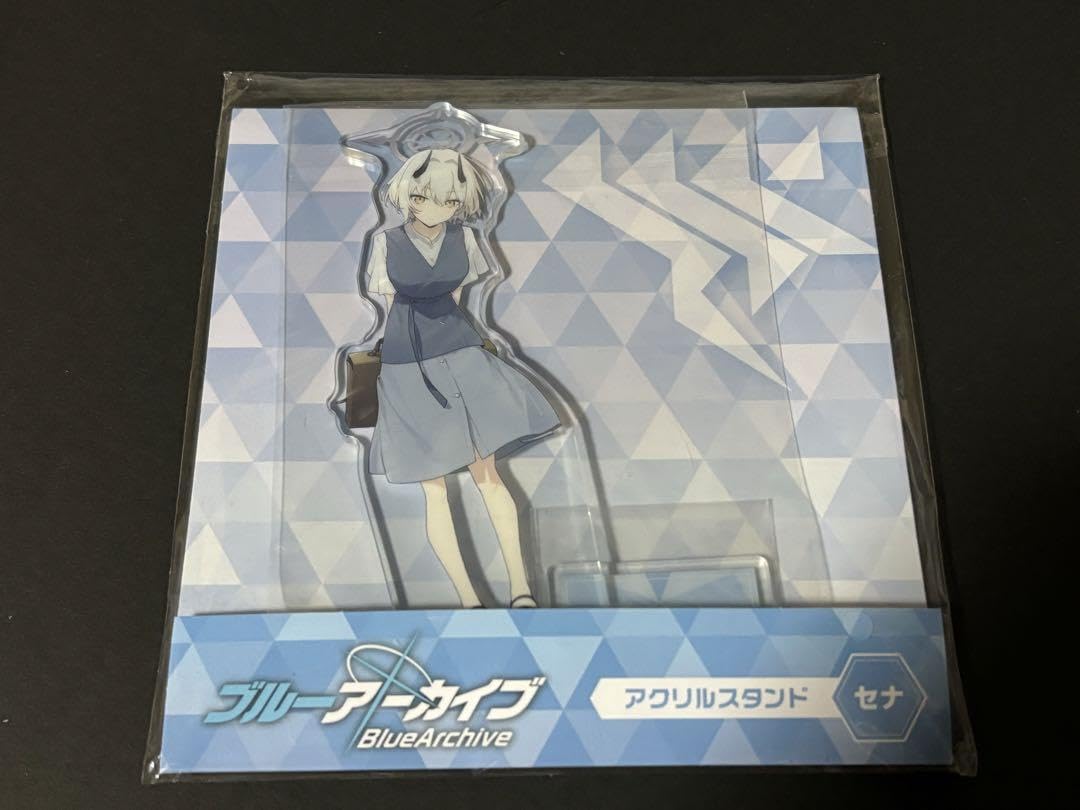 Amazon.co.jp: ブルアカ アクリルスタンド セナ ローソン限定 : おもちゃ