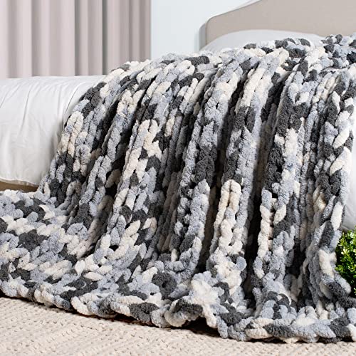 Carriediosa Chunky Knit Throw Blanket Chenille Loop Yarn Handmade Soft Fluffy Throws For Couch Sofa Bed Home Decor Breathable Cozy Heavy Thick Knitted Blanket Washable, 50" X 60" Dark Grey And White #TOP4