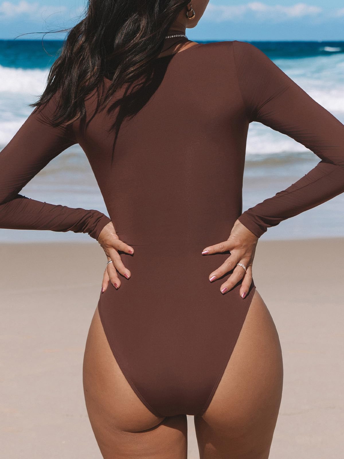 CUPSHE Costume intero da donna Rash Guard a maniche lunghe con apertura UPF 50+ UV profondo scollo a V O-ring
