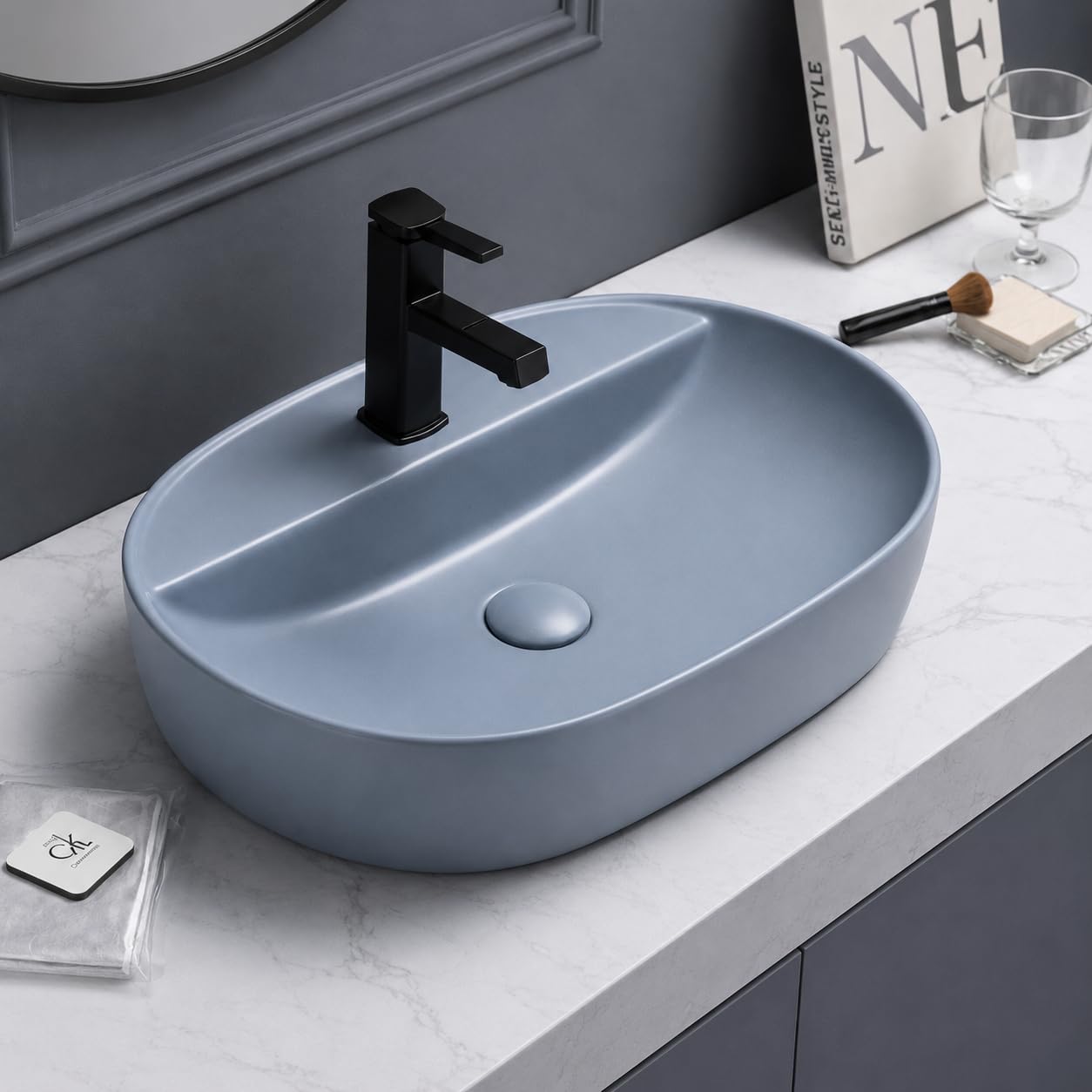 Verosan Tari Aufsatzwaschtisch Dusty Blue matt 60,5x40x12 cm – modernes Aufsatzwaschbecken aus Sanitärkeramik – ovaler Waschtisch mit Hahnlochbank – Waschbecken Bad ohne Überlauf
