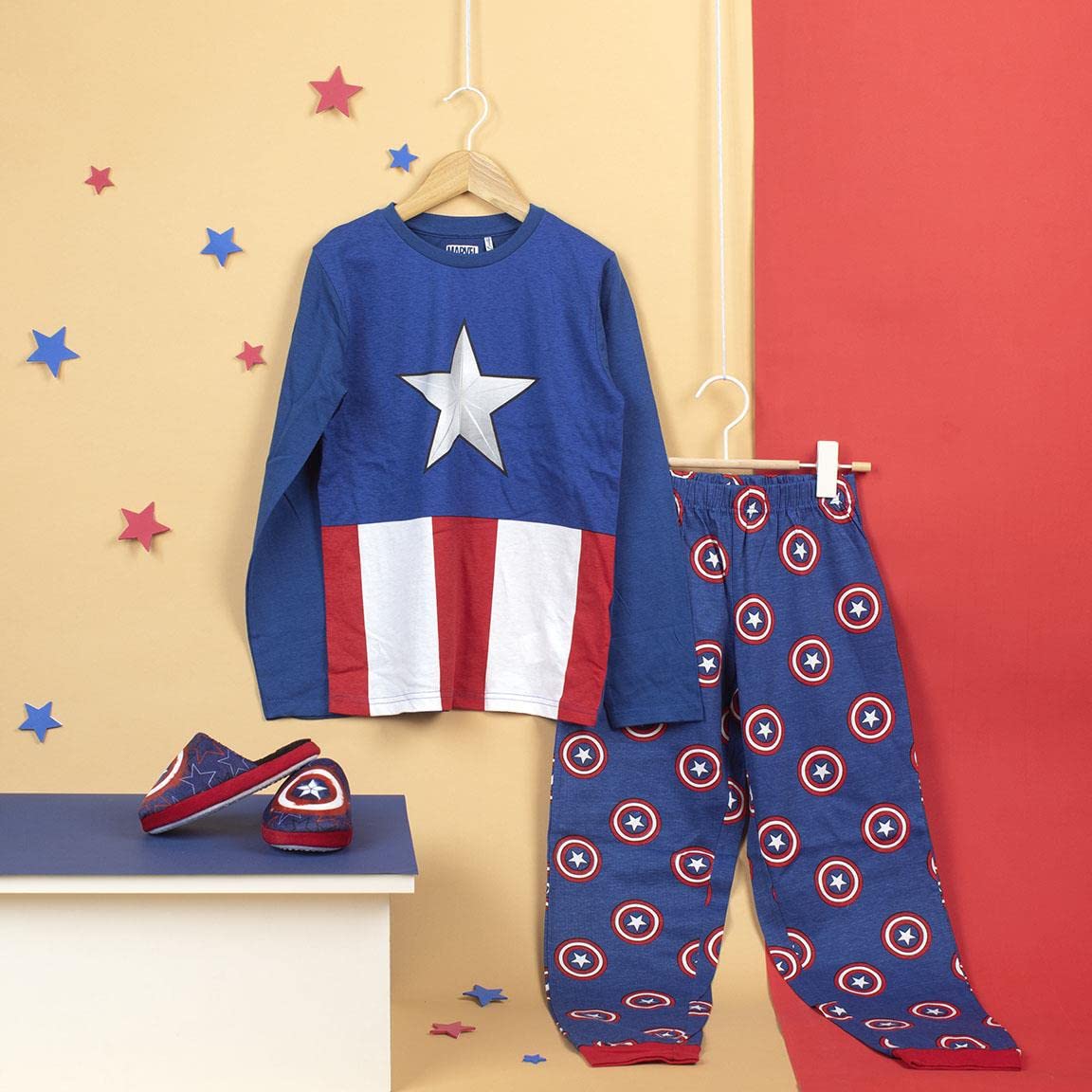 PIJAMAS Y BATAS PIJAMA LARGO AVENGERS CAPITAN AMERICA ROJO