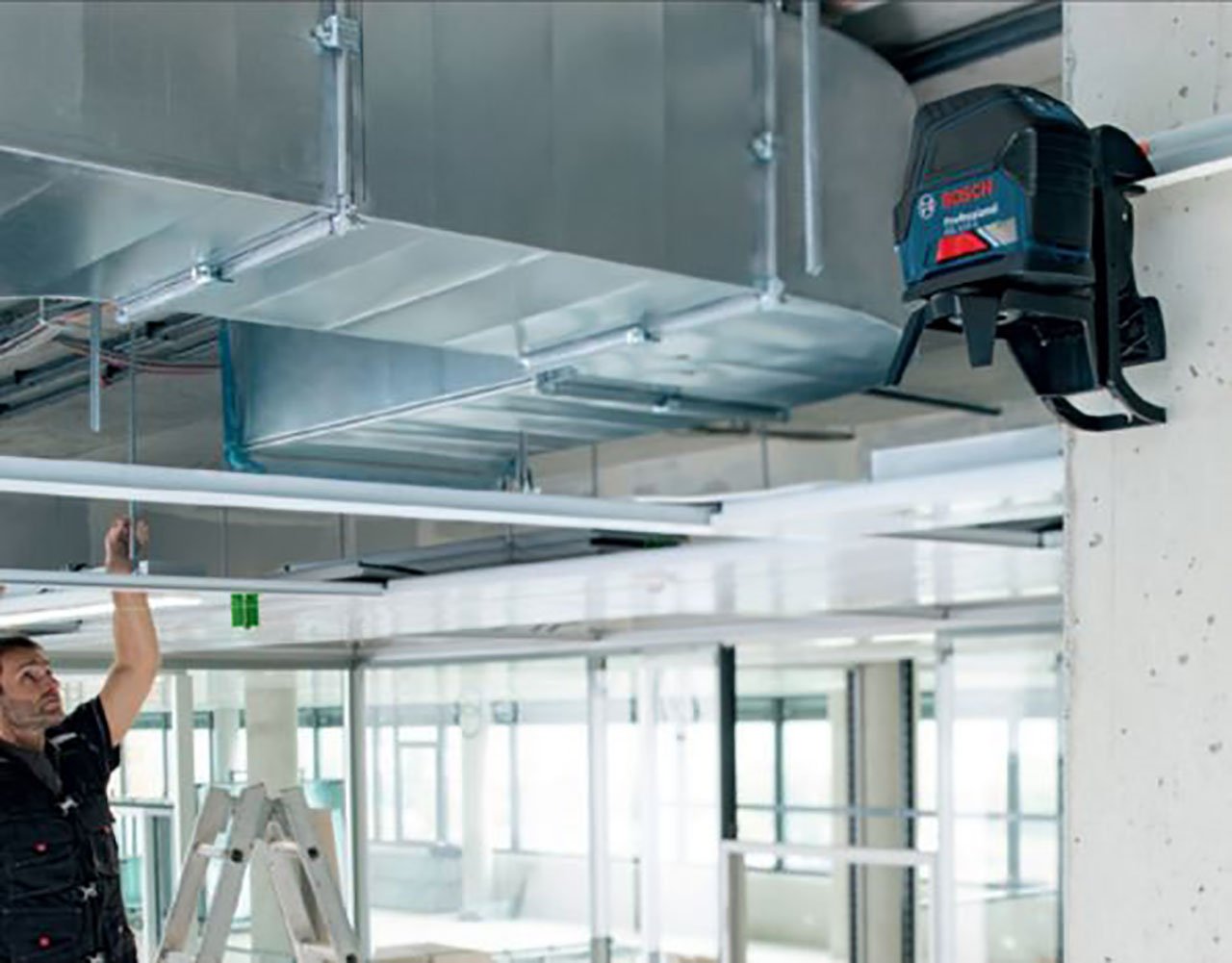 Amazon.co.jp: BOSCH(ボッシュ) GCL2-15G プロ グリーンビームレーザー 