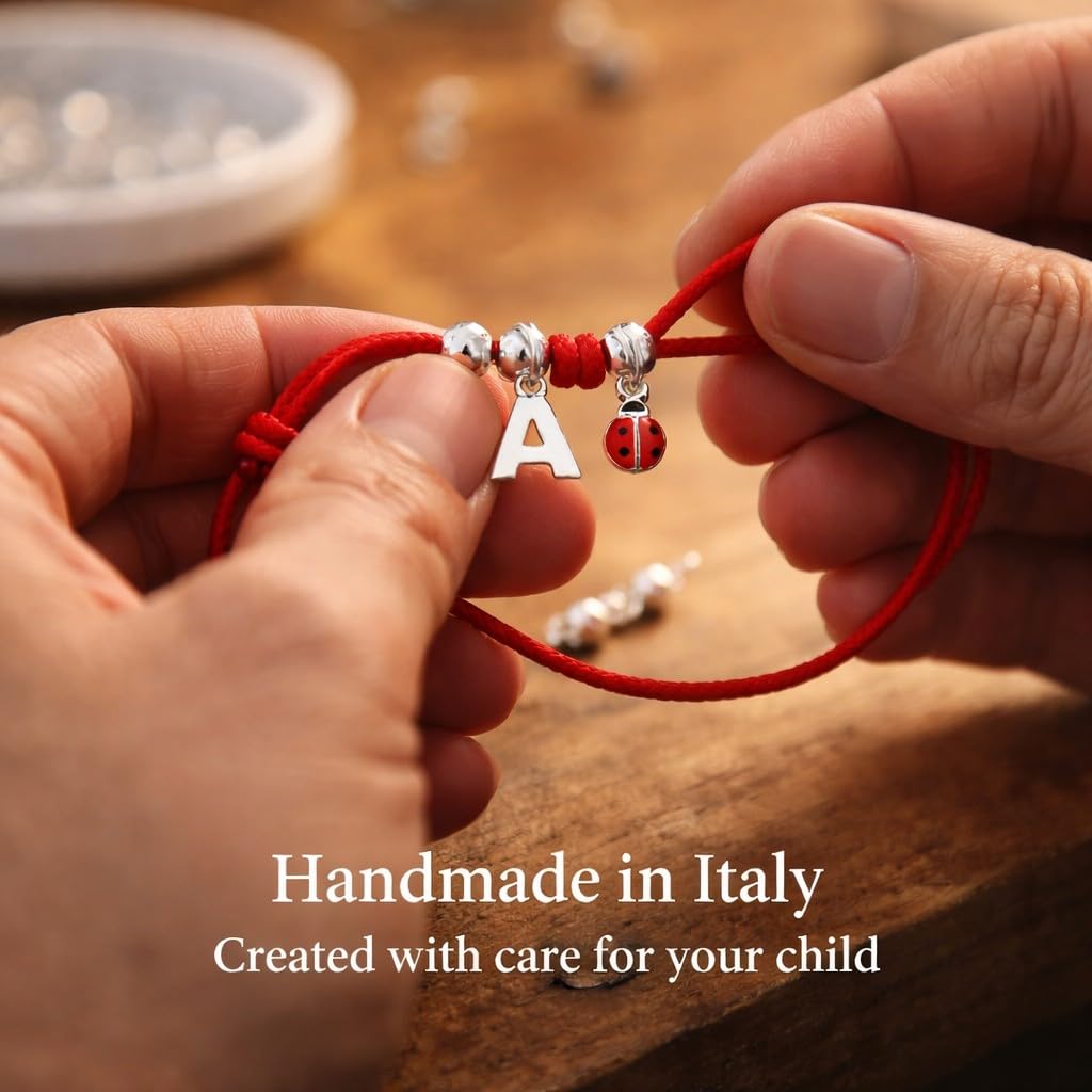 ViMon Braccialetto Portafortuna Bambino in Cordino Rosso Nautico con Coccinella Argento 925 e Iniziale Personalizzata – Regalo Compleanno, Prima Scuola, Onomastico – Fatto a Mano in Italia