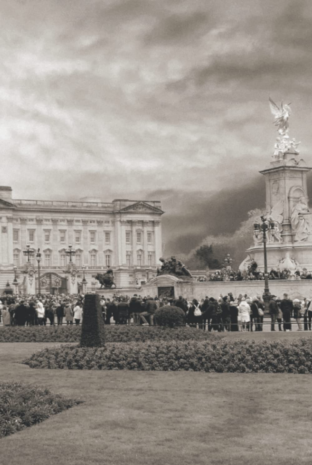 Journal Notebook: Buckingham Palace