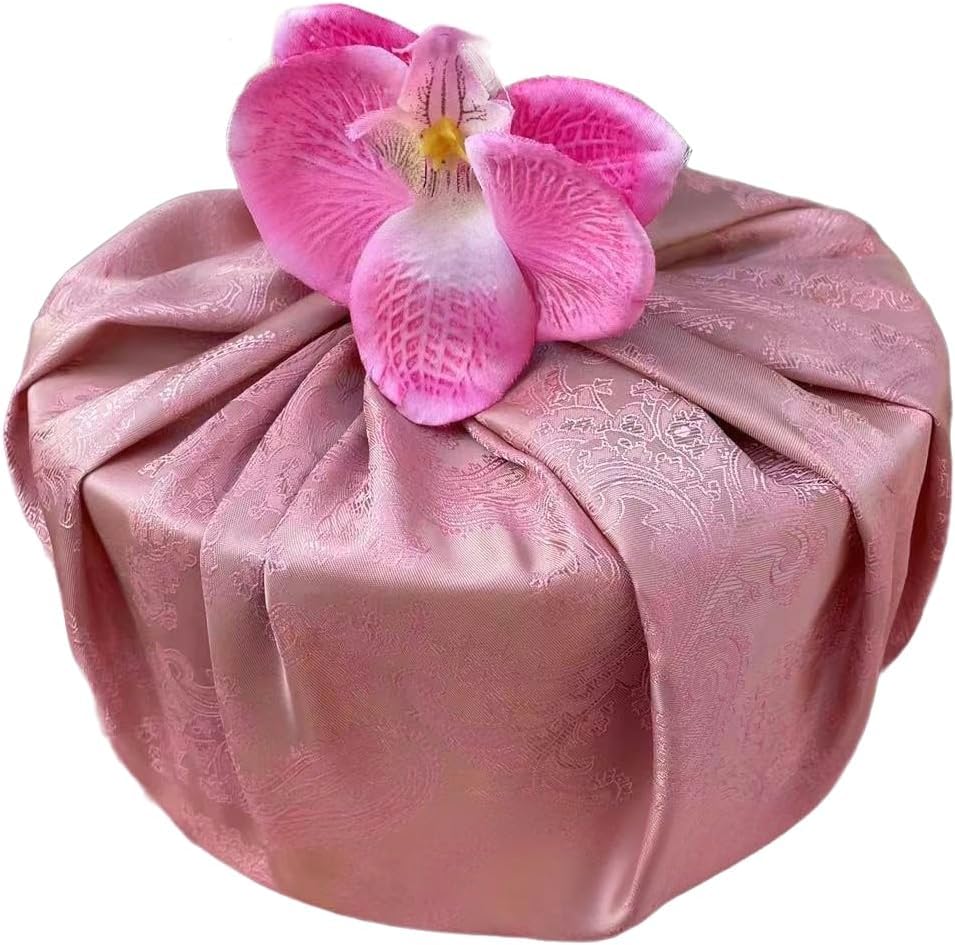 Furoshiki emballage tissu fini le gaspillage de papier cadeau avec ce carré japonais