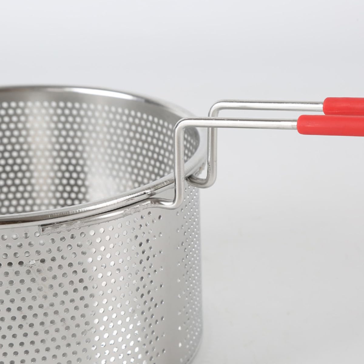 NUOBESTY Colador Resistente al Calor de Acero Inoxidable Separación Rápida de Aceite o Agua para Fideos y Alimentos Fritos para Cocina