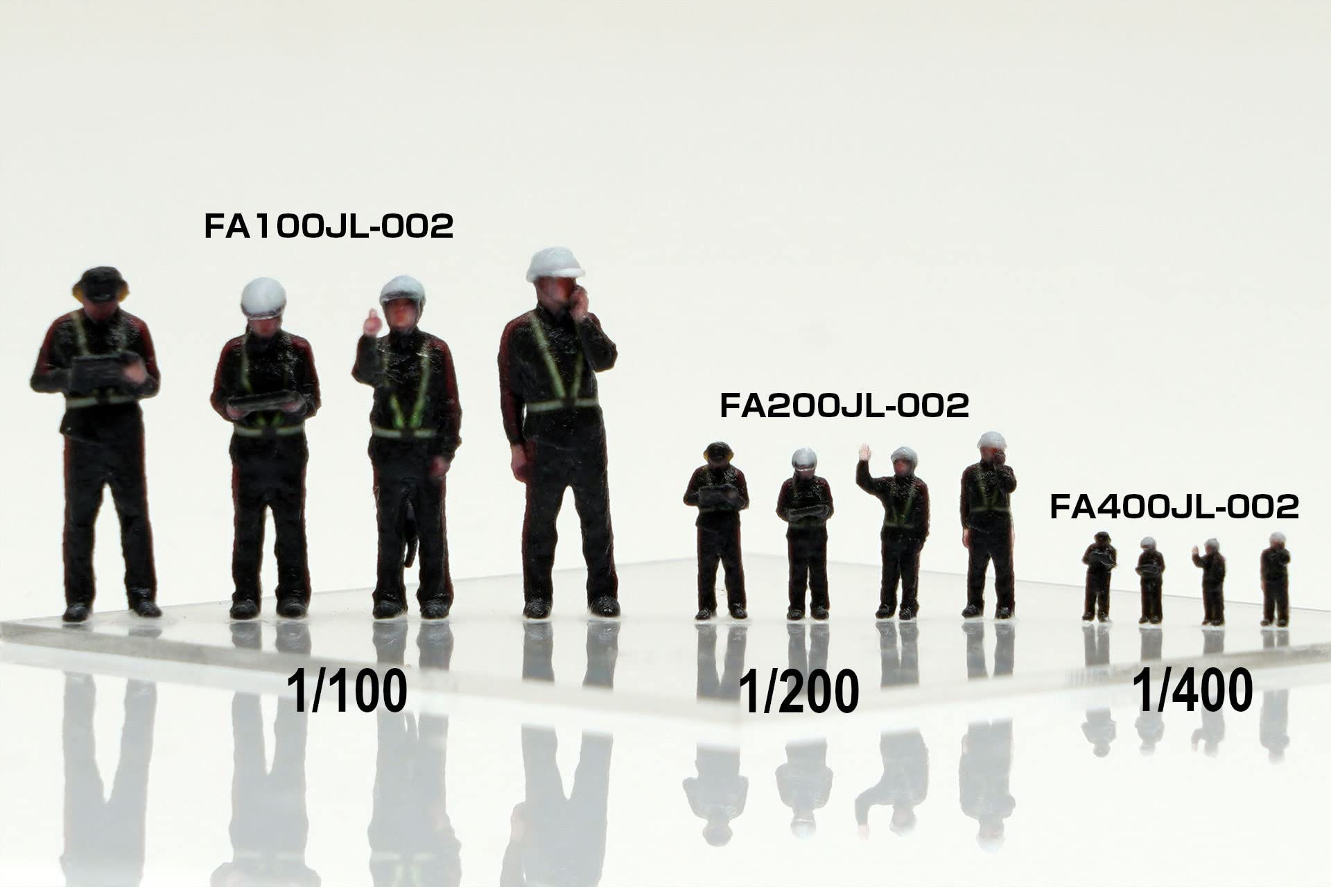 1/64 フィギュア 4体セット Amazon.co.jp: 1/400 彩色済フィギュア JL002 4体セット FA400JL