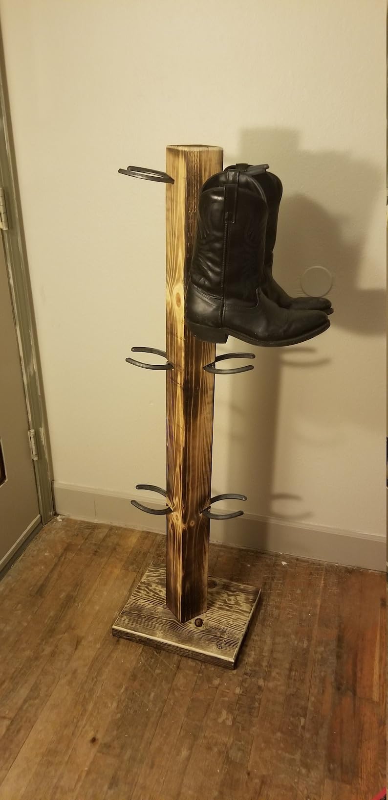 Cowboy Boot Rack - 6 Cap Boot Tree(Color : Burn) : Amazon.ca: Home