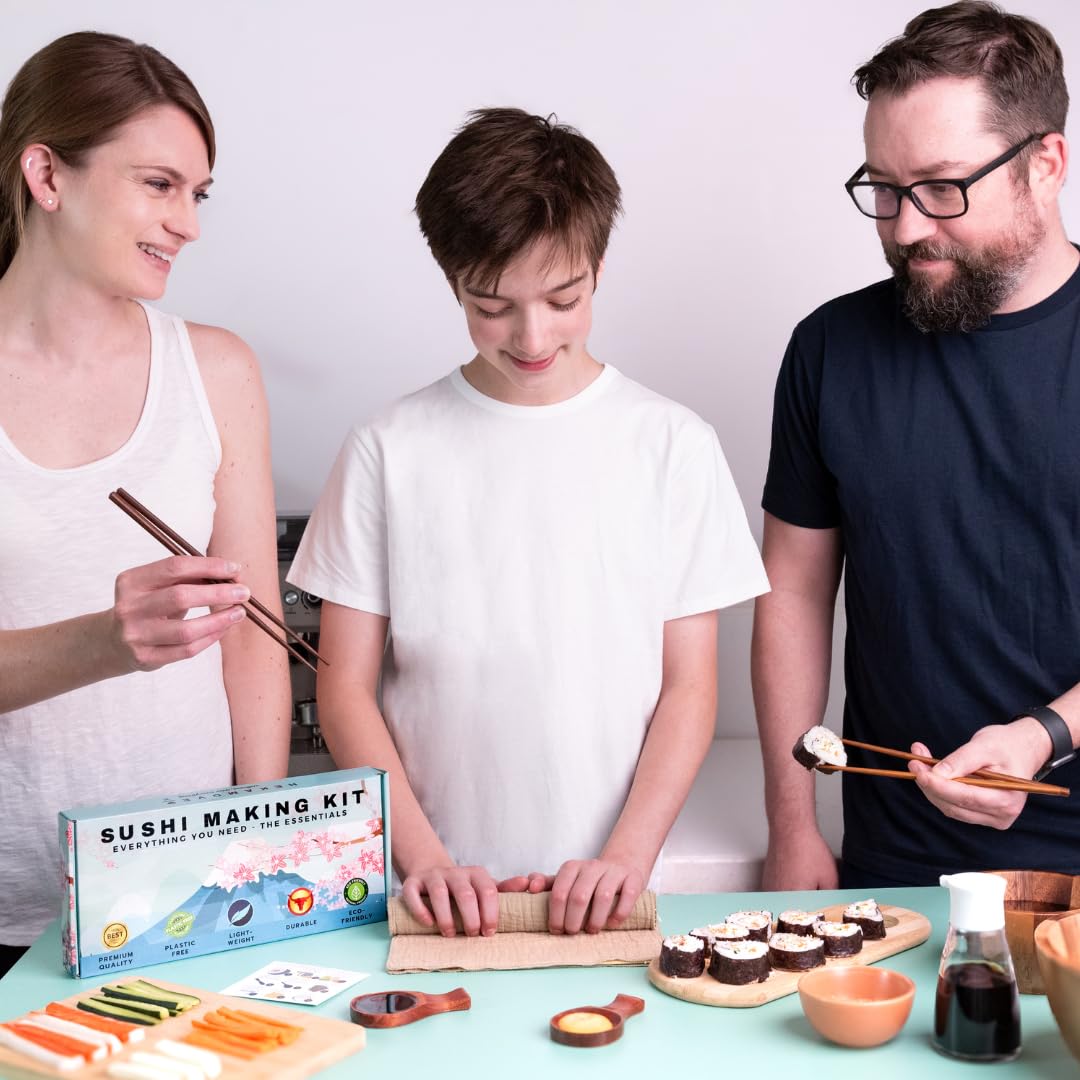 Kit de fabricación de sushi prémium sin plástico para el hogar, para principiantes o profesionales para hacer sushi. Hecho de madera premium, incluye paño de té, respetuoso con el planeta, el mejor 5