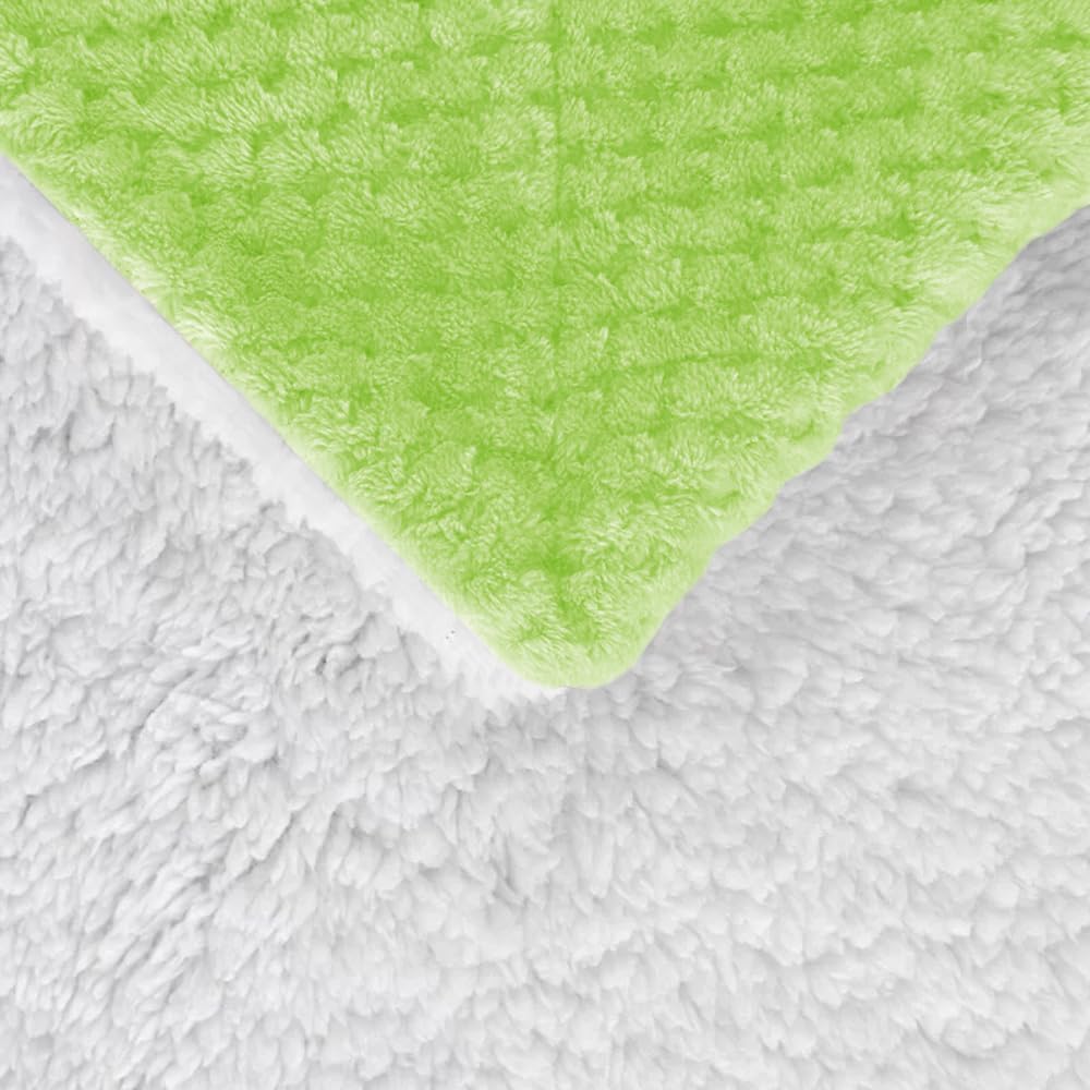 GLHOME Plaid Tinta Unita Invernale in Pile Sherpa, Coperta Plaid Morbida e Calda con Lavorazione in Finta Pelliccia - Coperta Ideale per Divano e Letto (Matrimoniale - 200x230 cm, Verde)