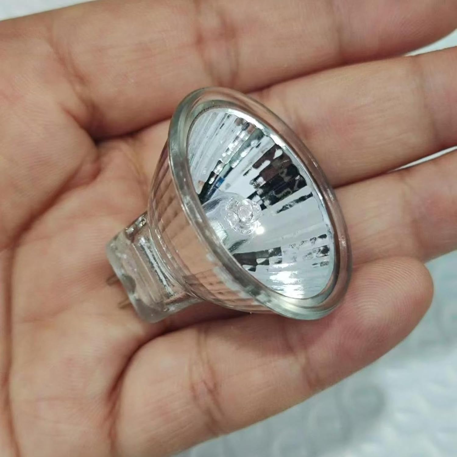 Ampoule halogène MR11,blanc chaud 2700K,IRC élevé 95+ pour une couleur fidèle,intensité variable et sans scintillement,pour l'éclairage d'œuvres d'art, de meubles et d'accentuation (10 unités/6V 10W)