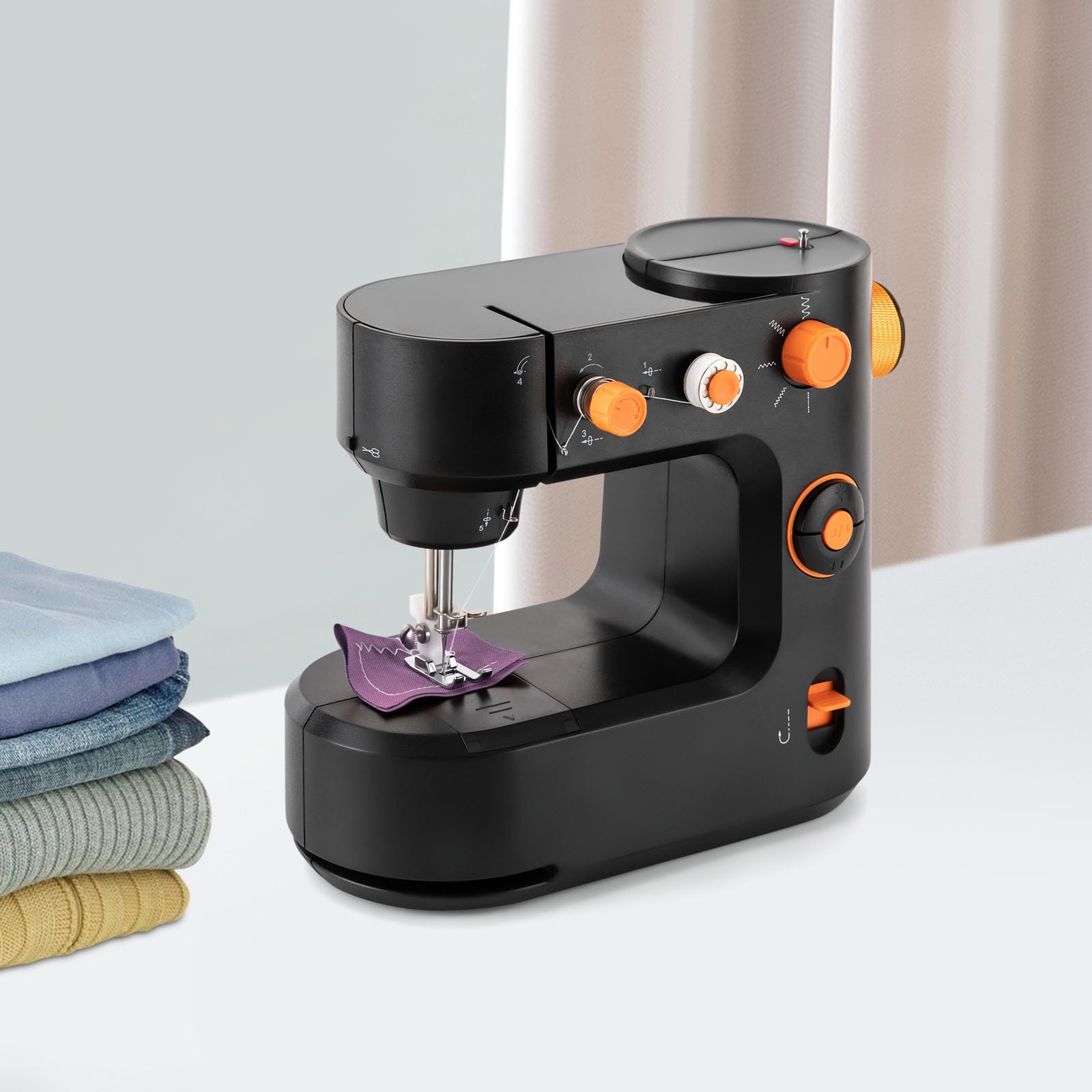 Máquina de coser manual para principiantes, mini máquina de coser eléctrica portátil con 5 programas de costura, pedal de mano y pie, luz de costura LED, FHSM 398, para ropa, pantalones, seda, gasa