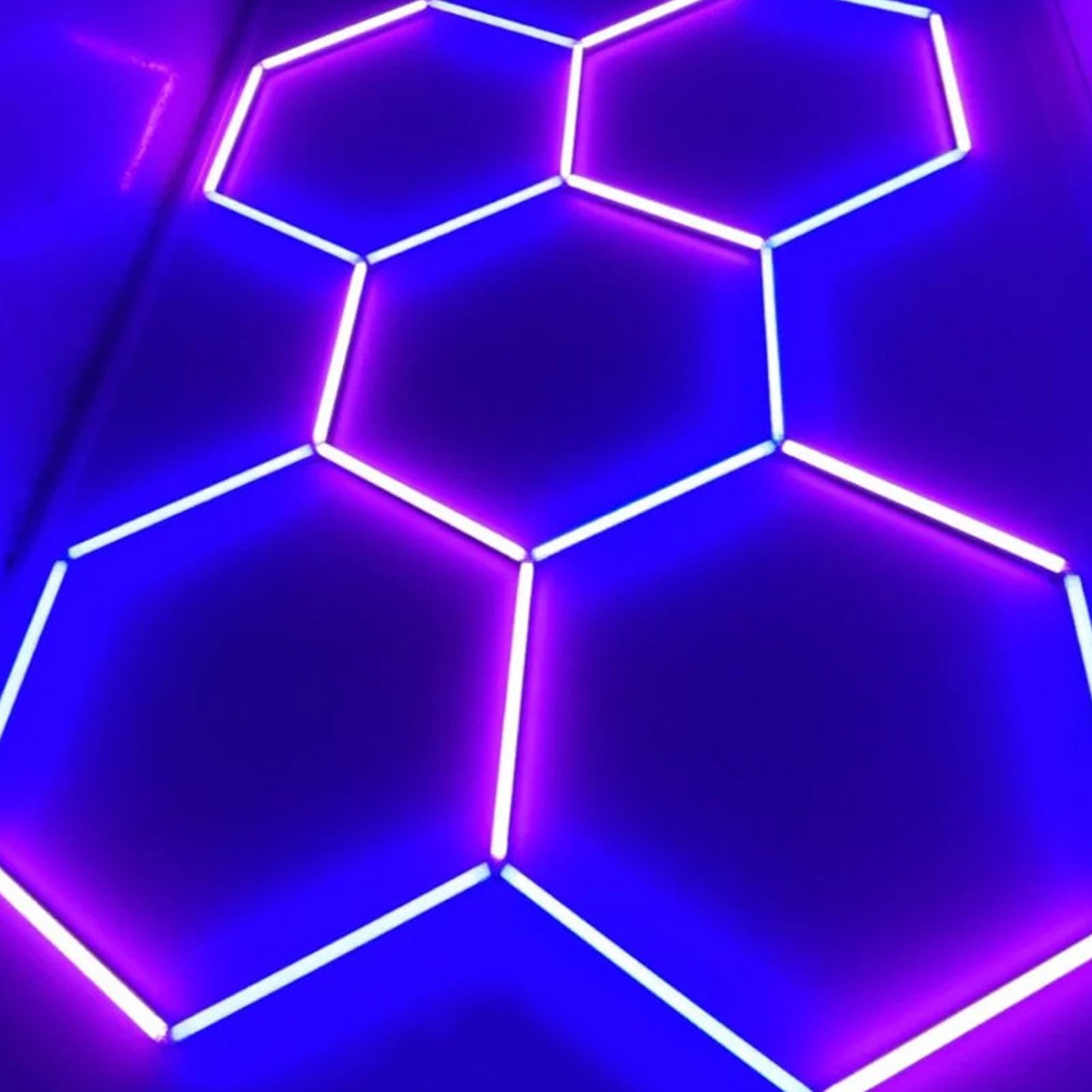 Striscia Ambientale RGB Colorata a Luce LED Esagonale per Sala
