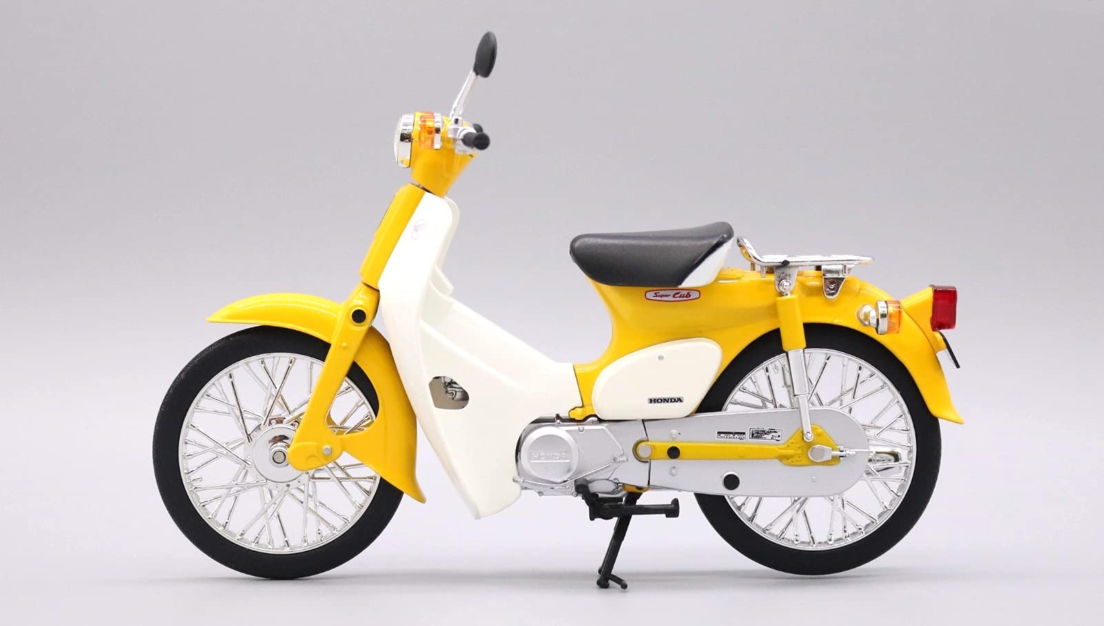 Amazon.co.jp: アオシマ 1/12 ホンダ スーパーカブ 50 (イエロー) : ホビー