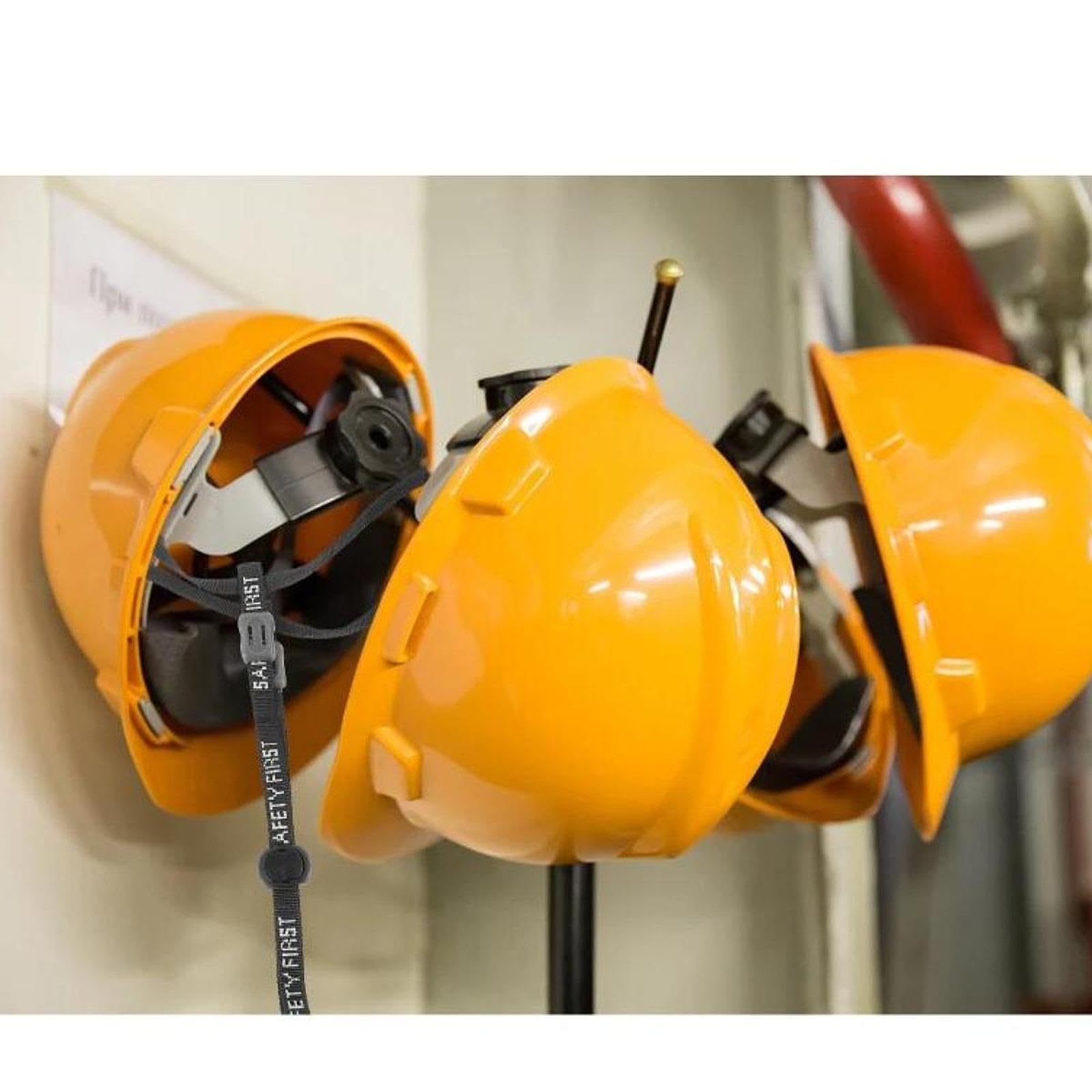 Amazon.co.jp: Yotijay 建設安全ヘルメット用の調節可能な