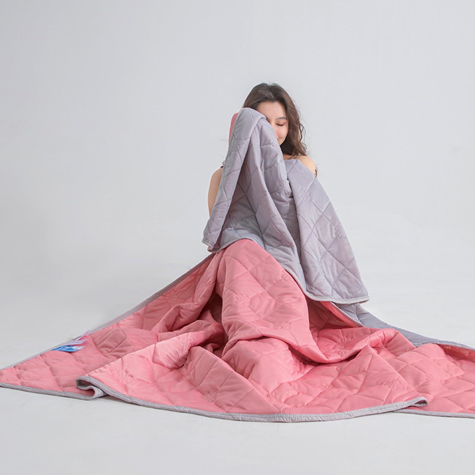 Cooling Throw Blanket for Hot Sleeper, Ultra-Lightweight Summer Cooling Blanket, Dual-Sided Cooling Effects, Soft Breathable (Pink A,100 * 150cm/40 * 60in)