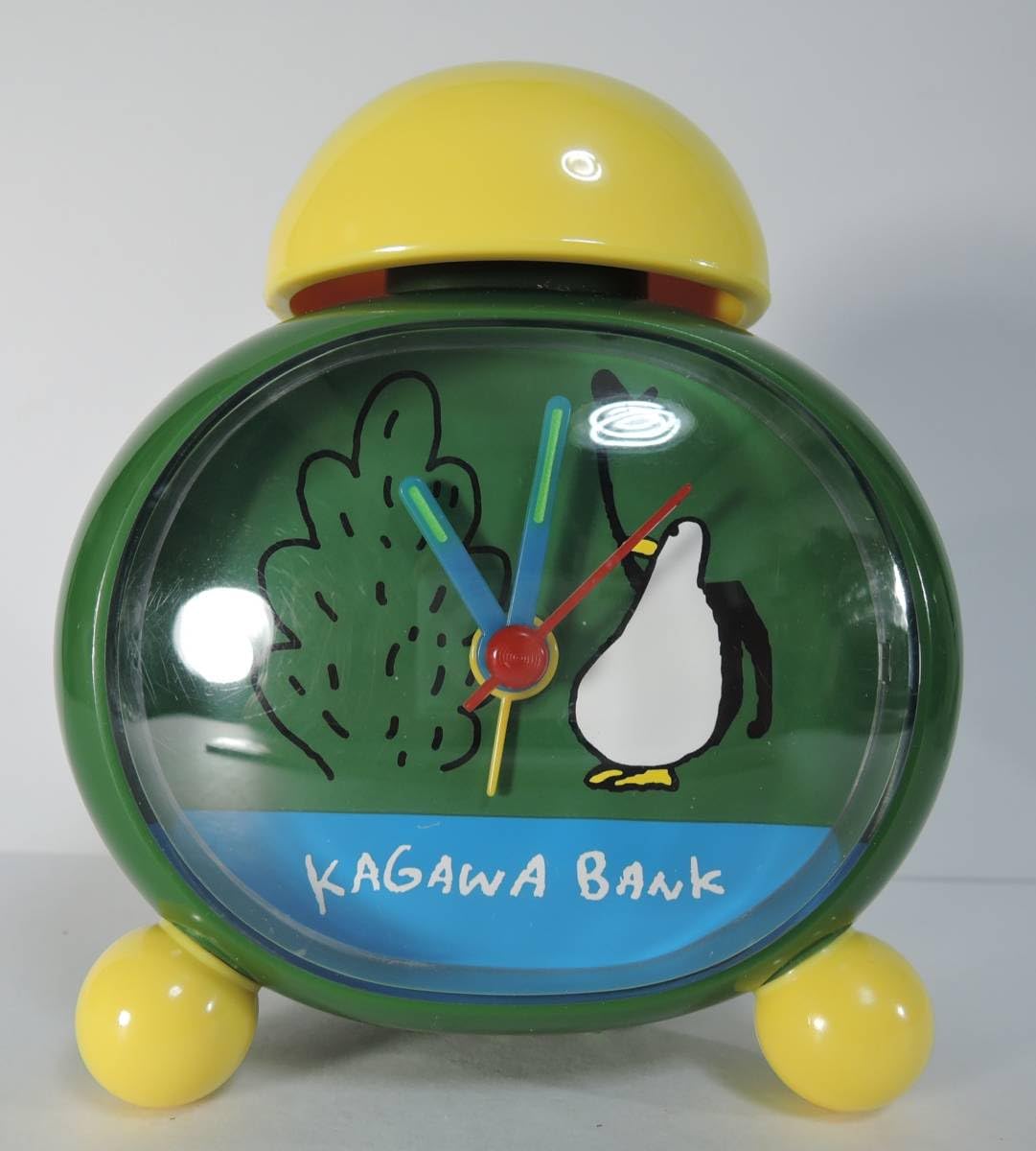 Amazon.co.jp: M03 香川銀行 高畠純 ペンギンのダグ 目覚まし時計