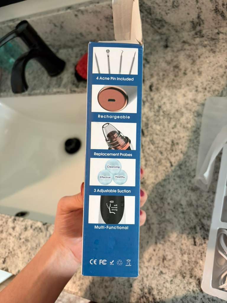 Daweir Blackhead Remover Pore Vacuum for Face and Nose, Facial Pore Cleanser with 3 Suction Levels, 5 Replaceable Tips, USB Rechargeable Tool for Blackheads and Whiteheads(White)