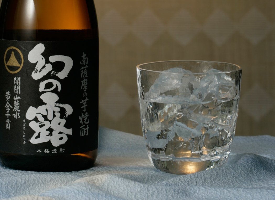 幻の焼酎⭐︎一どん⭐︎2本セット　未開封　送料込 Amazon.co.jp: メルシャン 芋焼酎 幻の露 25度 [ 焼酎 鹿児島県 720ml