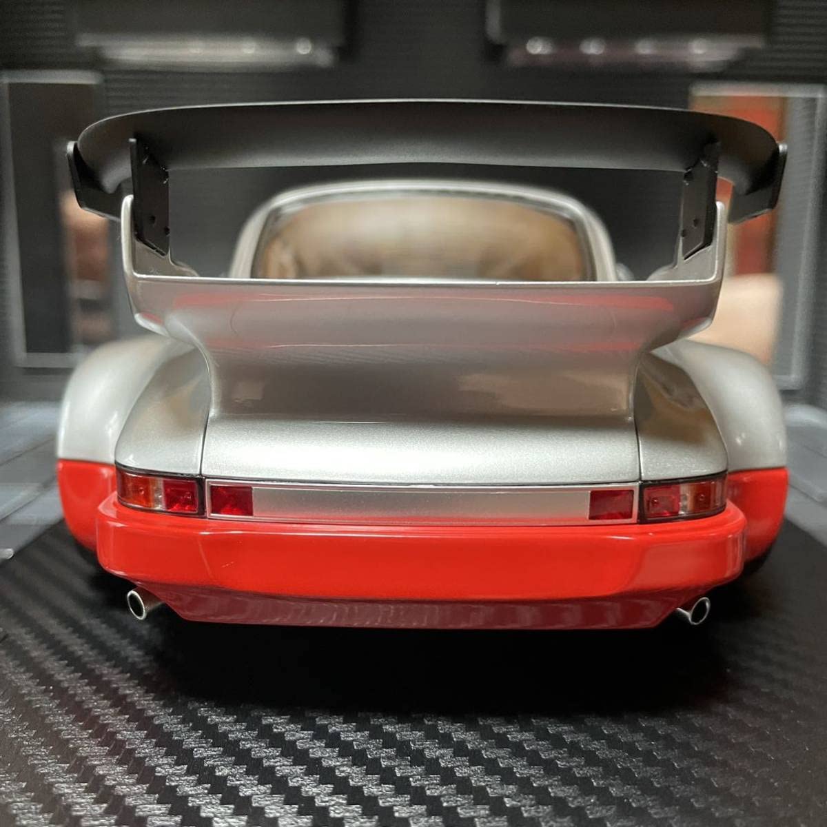 新品イグニッションモデル1/18ポルシェRWB930 RAUH-Welt Ignition Model 1/18 Porsche RWB 930 Silver RAUH Welt Begriff