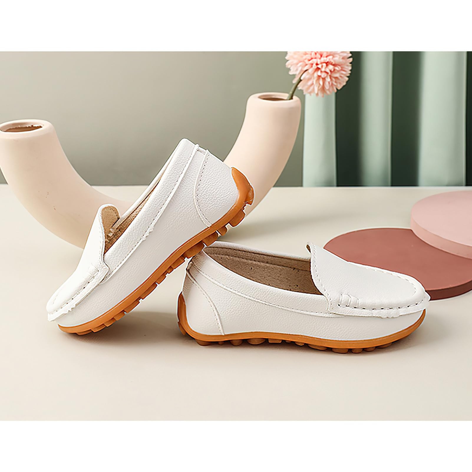 rismart Garçon Fille Plat Mocassins Slip on Désinvolte Robe Loafers Chaussures pour L’école Mariage Quotidien