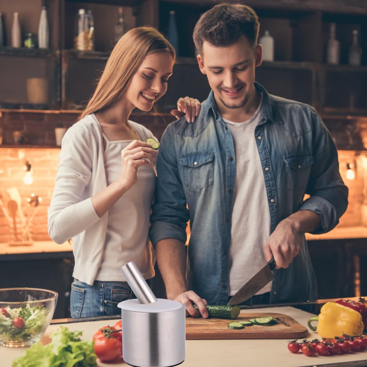 Garlic Masher with Silicone Lid Ergonomic Garlic for Easy Preparation Kitchen Restaurant Material Silver