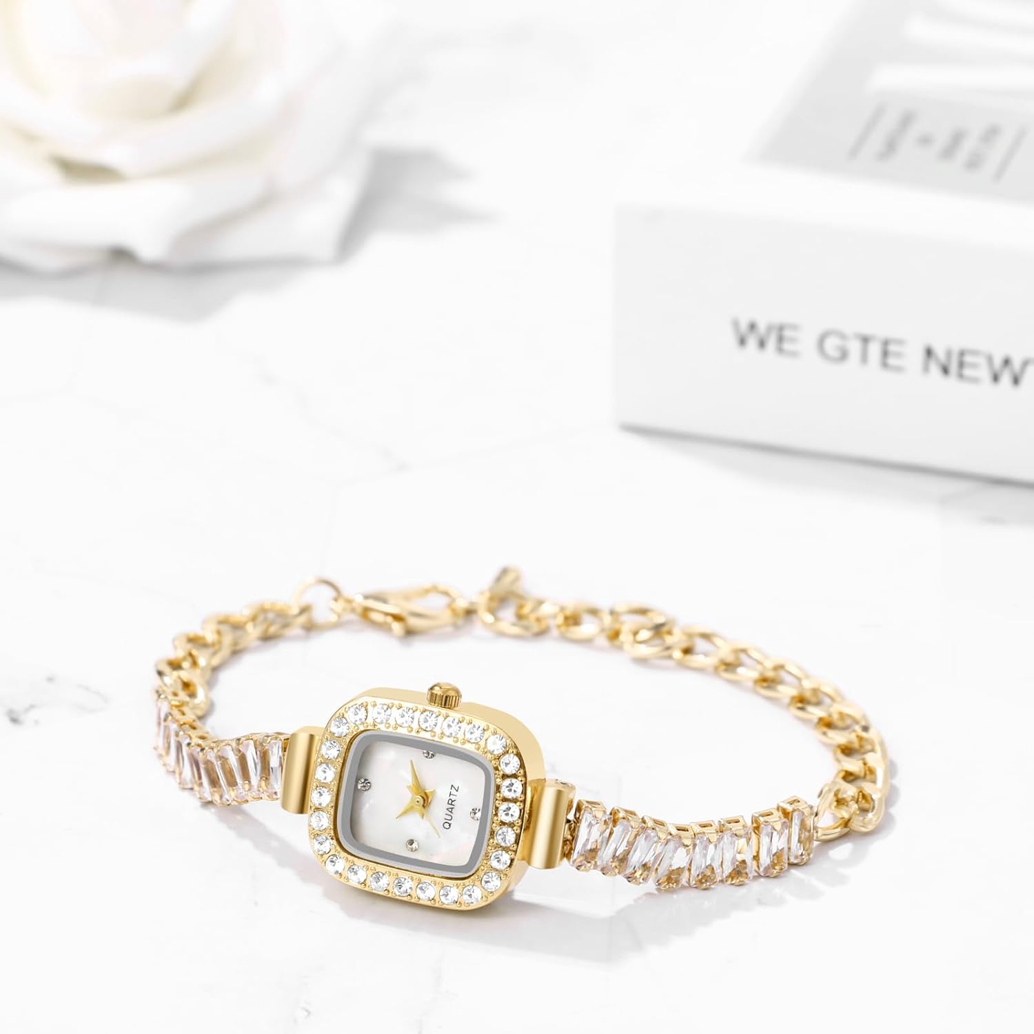 OIDEA Ultra-Thin Bracelet Watch for Women: Elegant Rhinestone Diamond Square Shell Decoration Dial Quartz Wrist Watch Casual Dress Ladies Watch - Image 5