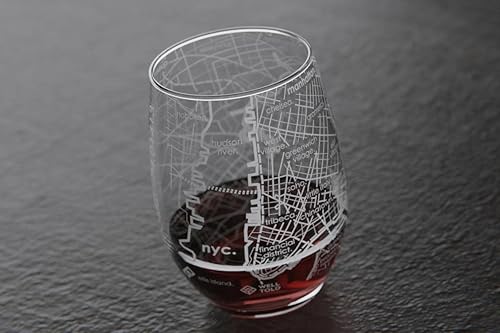 Miniatura 3 de Well Told Copa de vino grabada con mapa de la ciudad de Nueva York, sin tallo, vidrio grabado (15 onzas, transparente), regalos personalizados para