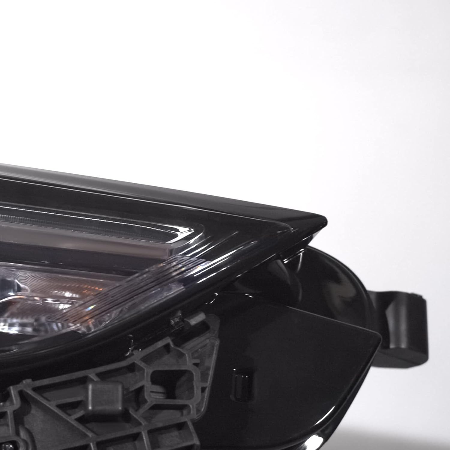 FIONE - For GMC Terrain Headlight Assembly 2018 2019 2020 2021 Xenon HID Terra Front Headlamp Replacement DOT Certification Passenger Right Side RT 84815559 GM2503475