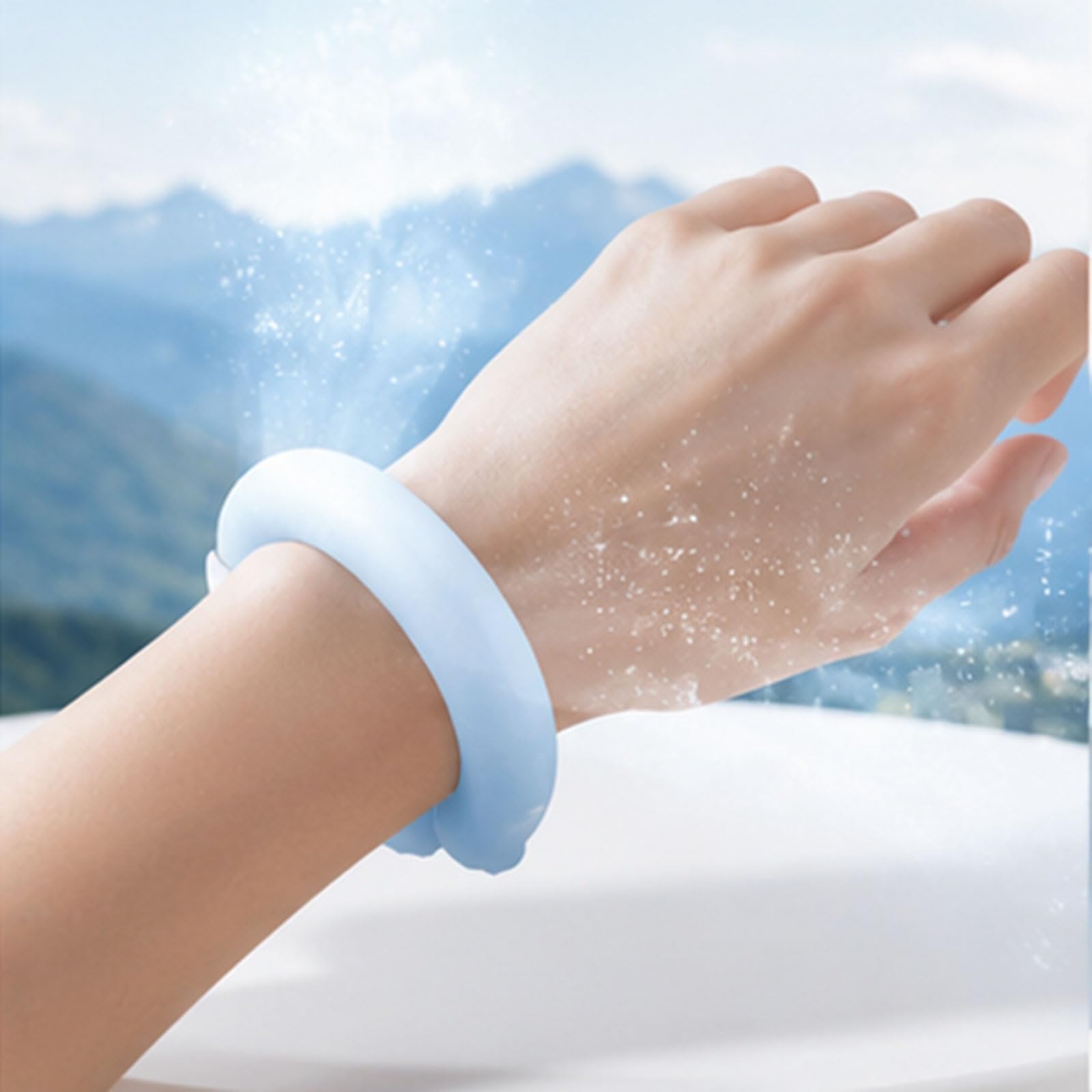 Wiederverwendbares kühlendes Handgelenk-Armband, mehrfarbig, auslaufsicher, TPU-Kühl-Handgelenkring, geeignet für Sommer-Wärmeentlastung, Sport, Arbeit im Freien und Reisen, Camping, Weiß, 4 Stück
