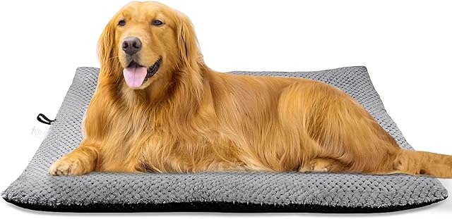 Onarway Washable Dog Bed Mat, Fleece Fluffy Warm Dog Bed Blanket for Puppies, Dogs, and Cats Sleeping, Size 122×76cm Sherpa Dog Crate Mattress for Medium and Large Pets
