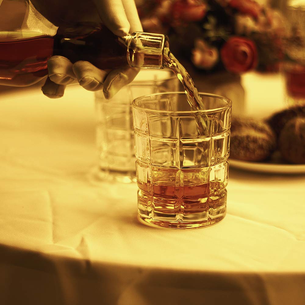 Amazon | LUXU ウイスキーグラス (4個セット) - 四角のチェック柄