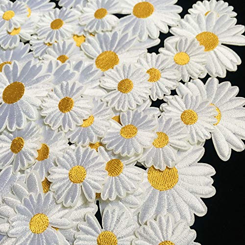 25pcs Daisy Flowers Embroidered Iron On Applique Floral Lace Patch Milk Fiber Sewing Trims Clothes Wedding Dress Craft DIY