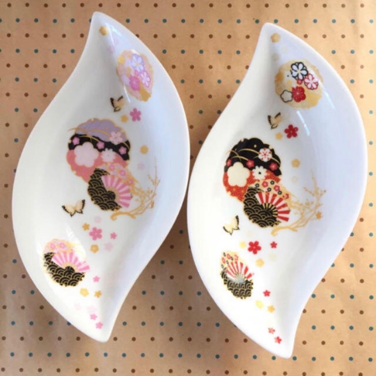 薬味皿　リーフ型皿　小皿　湯のみ　お碗　11個セット Amazon.co.jp: 薬味皿 リーフ型皿 小皿 湯のみ お碗 セット