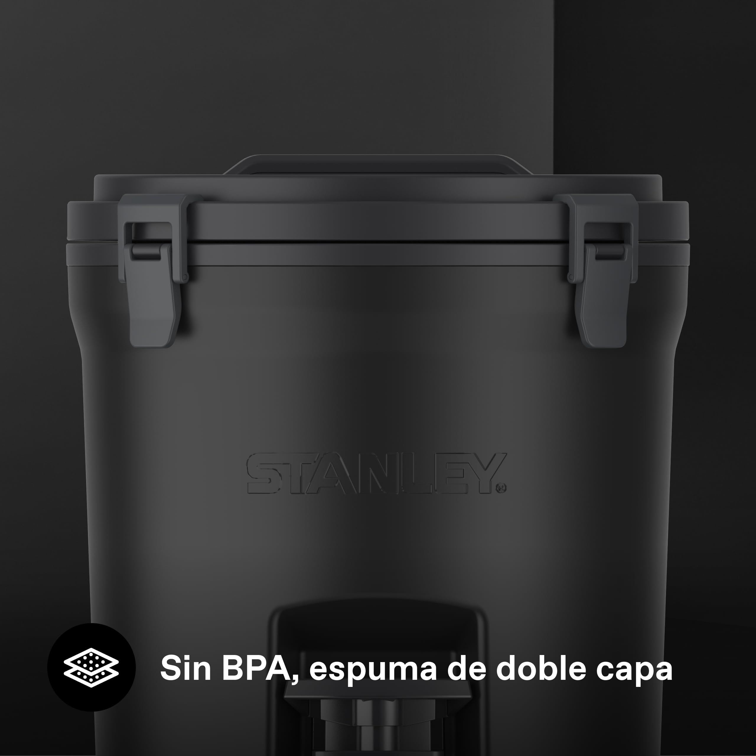 Stanley 1913 Jarra de Agua Fast-Flow 7.5L - Black 2.0 | Mantiene 13 Horas Frío - Hielo Hasta 2 Días - Antigoteo - Doble Pared con Aislante - Jarra con Cierres y Asa Resistentes