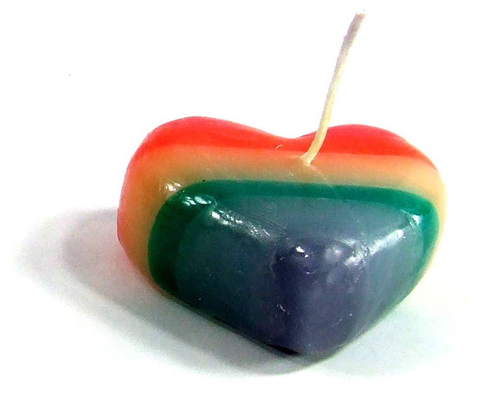 MooLuxe Rainbow Hearts Candles - 4 pk cs=4