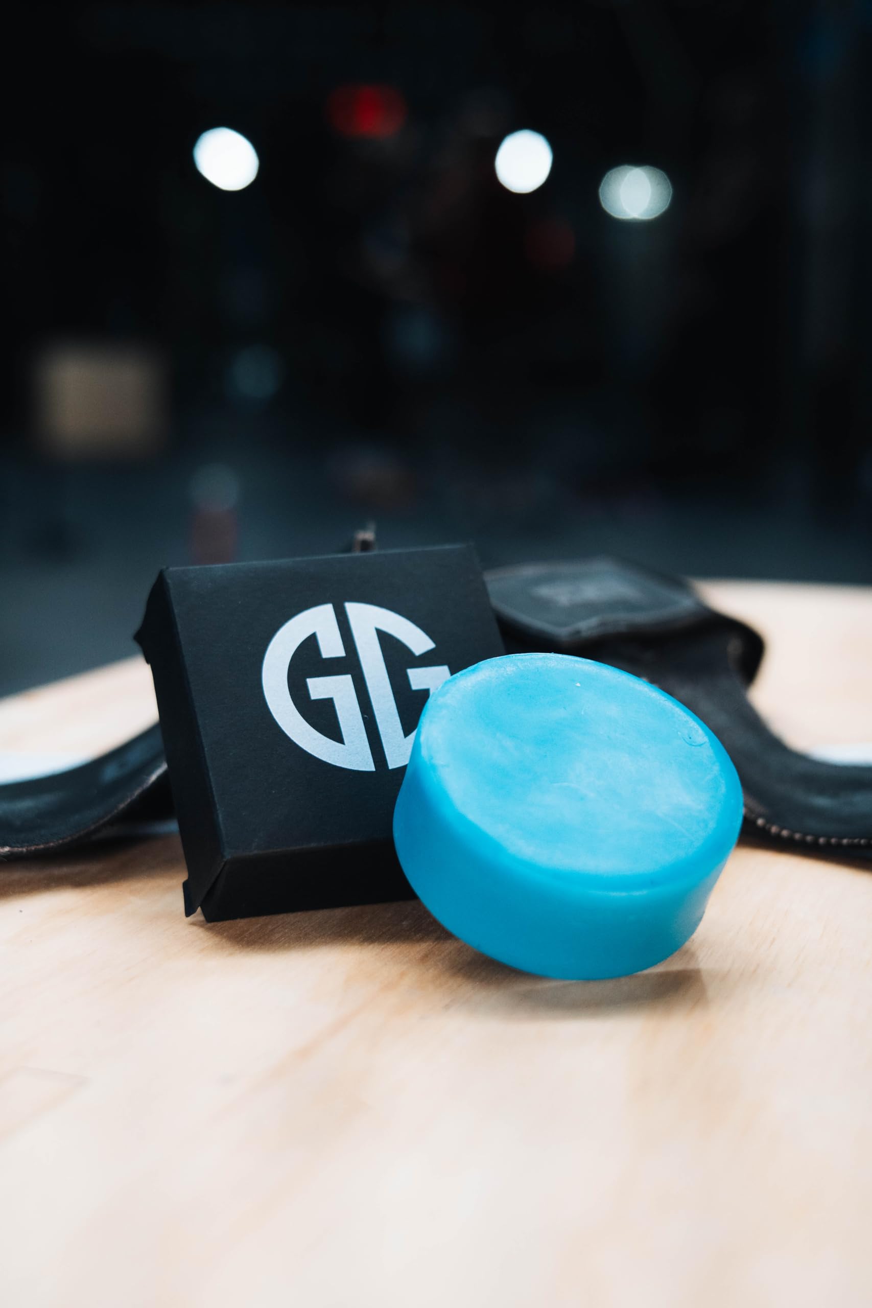 Grip Wax Grip Enhancer for Pull Ups, Work outs, Gymnastics, Weightlifting & Helps Prevent Rips