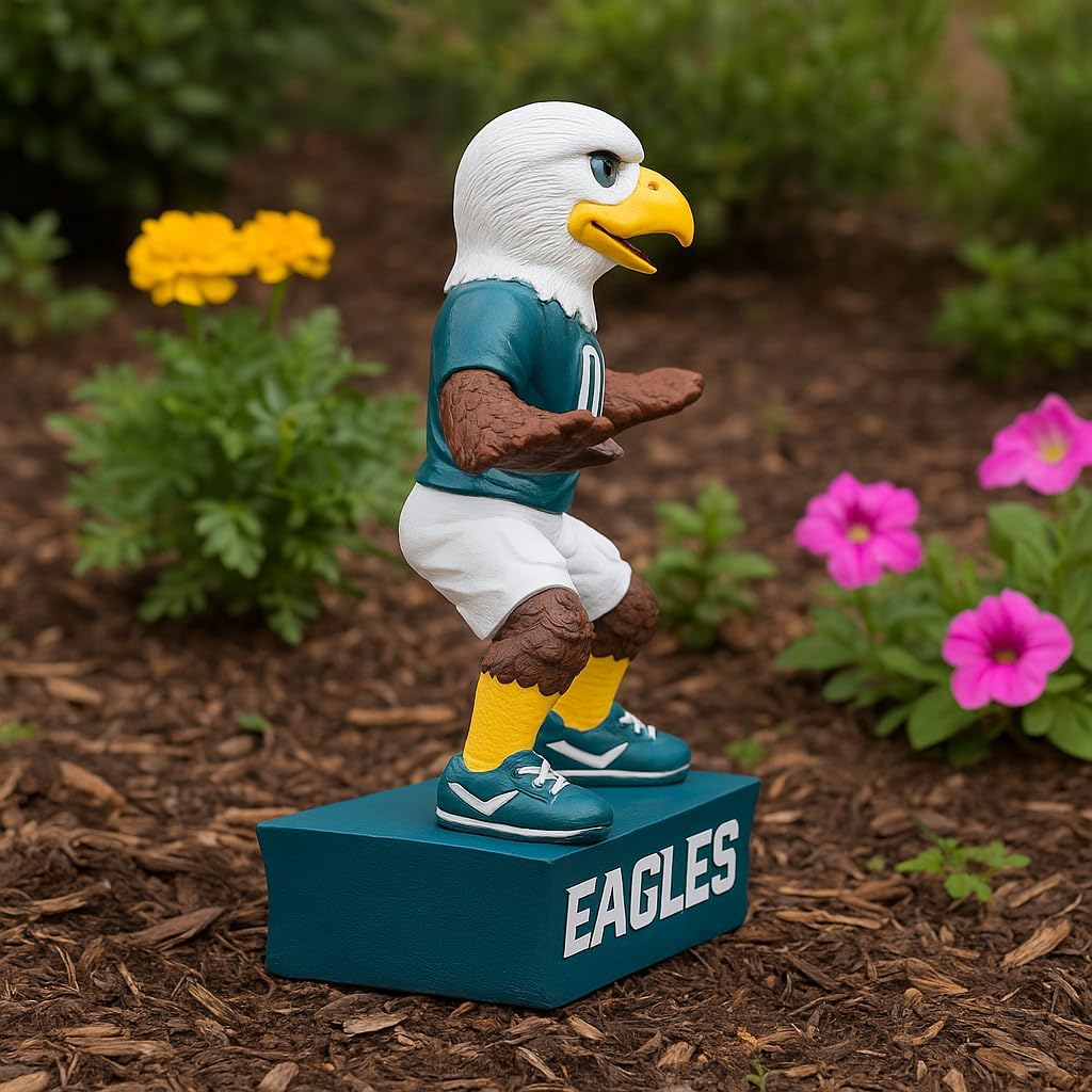 Philadelphia Eagles, Mascot Statue