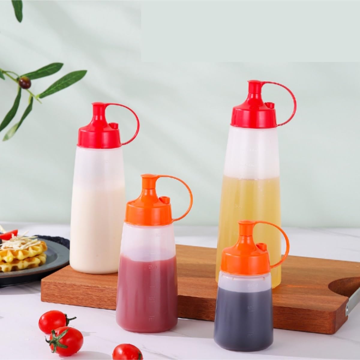 Quetschflasche Squeeze Flasche Saucenflasche, Gewürzflasche, Quetschflasche Aus Kunststoff, Tomatensaucen-Flüssigkeitsverteiler, 5-teiliges Set Saucenflasche(Rood,500ml)