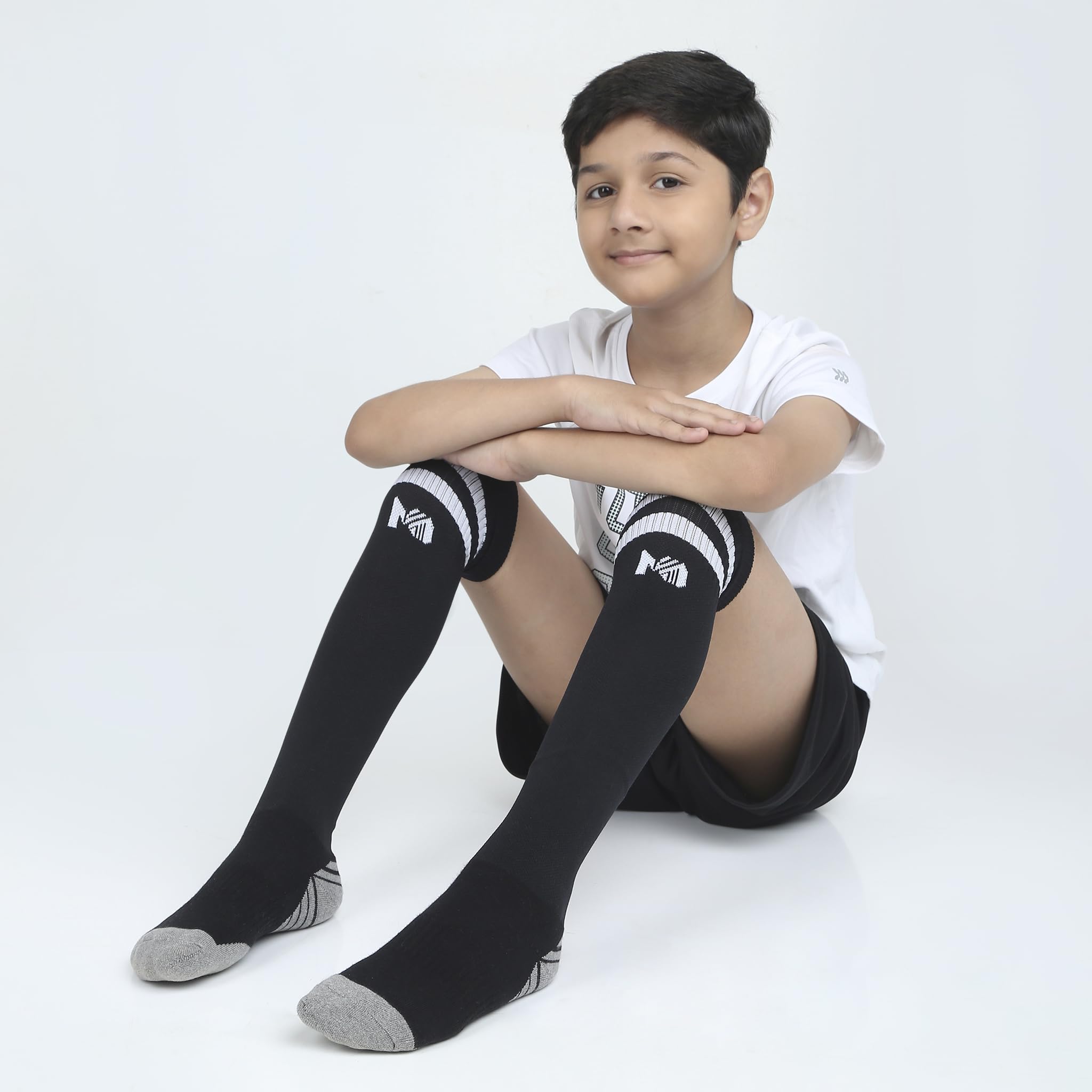 Mint & Oak Kids Football Socks | Knee High | Easy Self-Wear Design | Stays Up All Match | Terry Cushioned Sole | Cotton Blend | Ages 7–10 Years | Black | Pack of 2 Pair 2