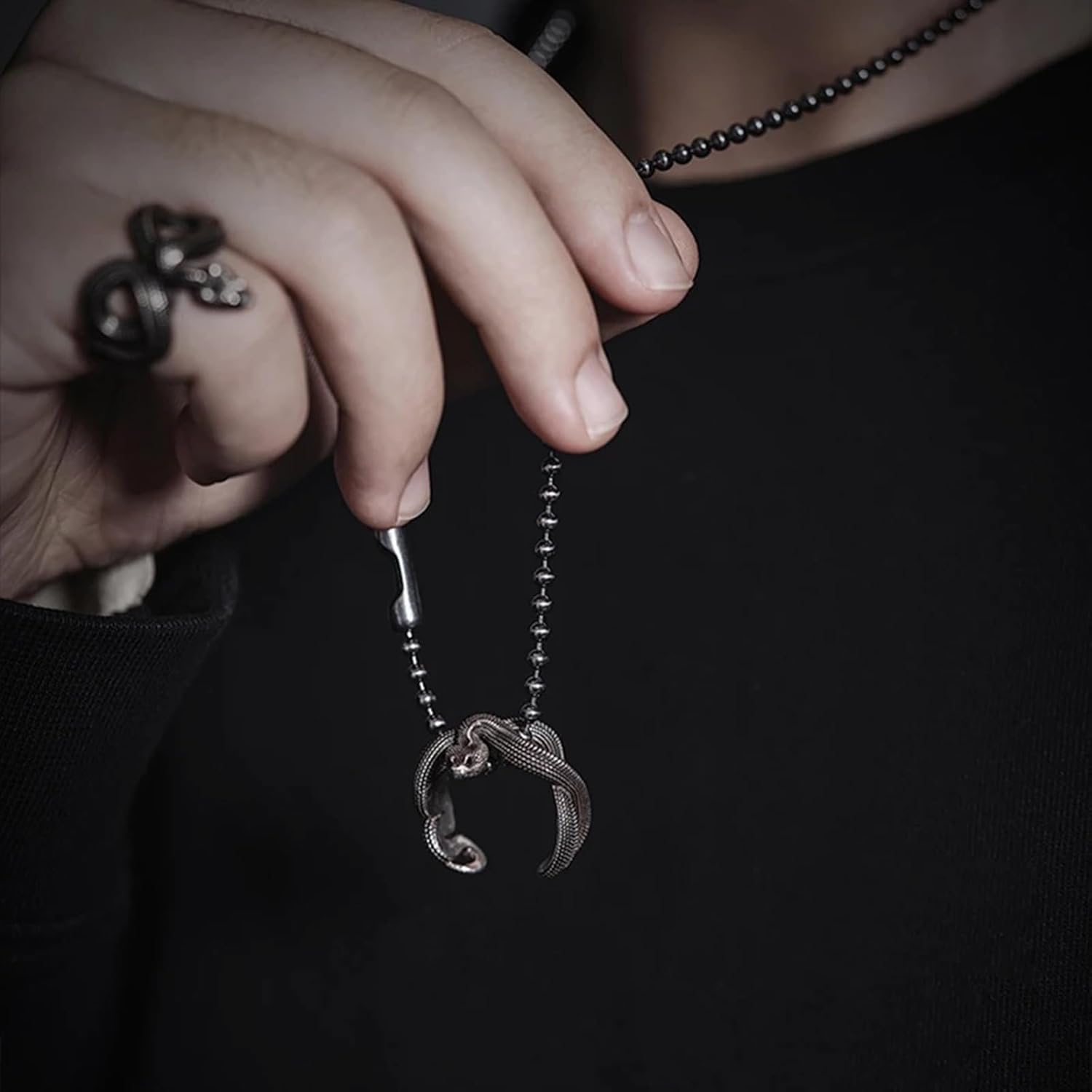 Gothic Black Snake Ring Open Adjustable Rattlesnake Ring Punk Snake Animal Statement Ring Personality Serpent Index Finger Ring Hip Hop Y2k Jewelry for Women - Image 4