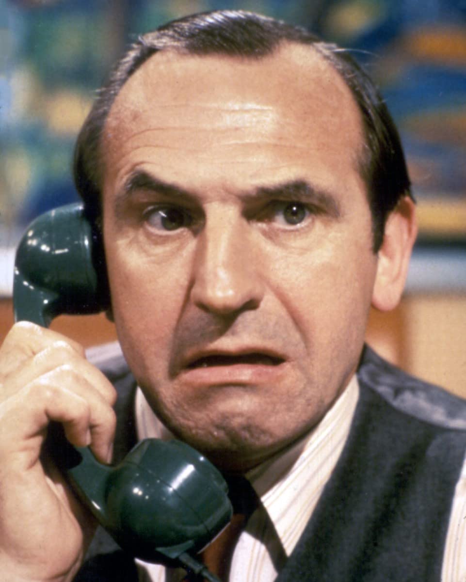 The Fall and Rise of Reginald Perrin (TV) Leonard Rossiter 10x8 Photo